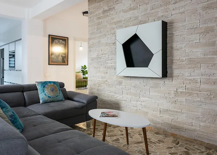 August Getaway Spacious 2-bedroom Sleeps 5 Free Parking Apartamento *