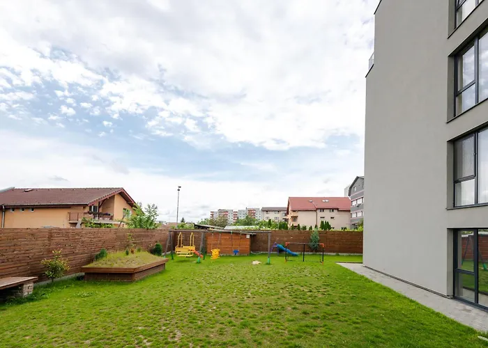 Apartamento August Getaway Spacious 2-bedroom Sleeps 5 Free Parking