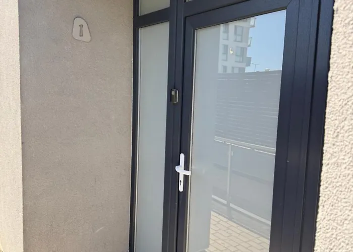 Apartamento August Getaway Spacious 2-bedroom Sleeps 5 Free Parking *